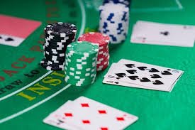 Tabel pembayaran dan segmen roda Crazy Time di mami188 bet dengan nilai kemenangan untuk setiap pilihan